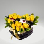 ROSAS AMARILLAS EN CORAZÓN